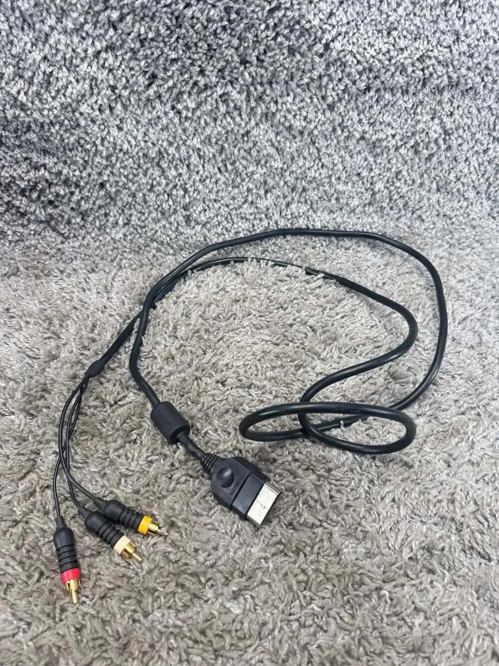 Microsoft Original Xbox AV Cable Composite Audio Video Cord